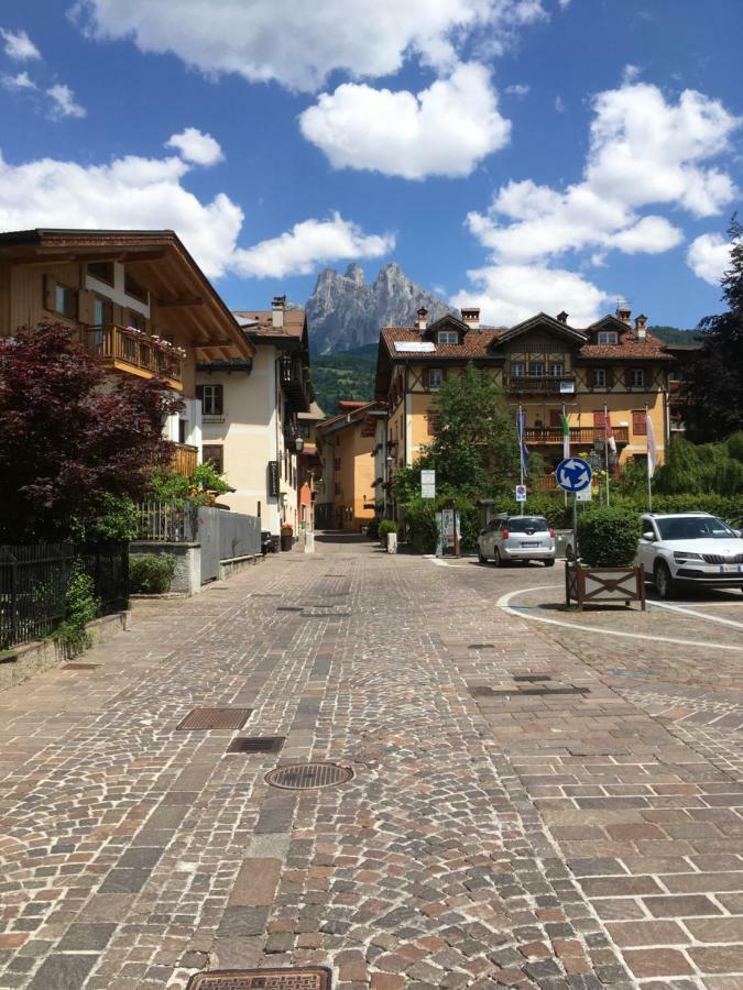 La Finestra Sulle Dolomiti - The Window To The Dolomites Apartment Fiera Di Primiero Luaran gambar