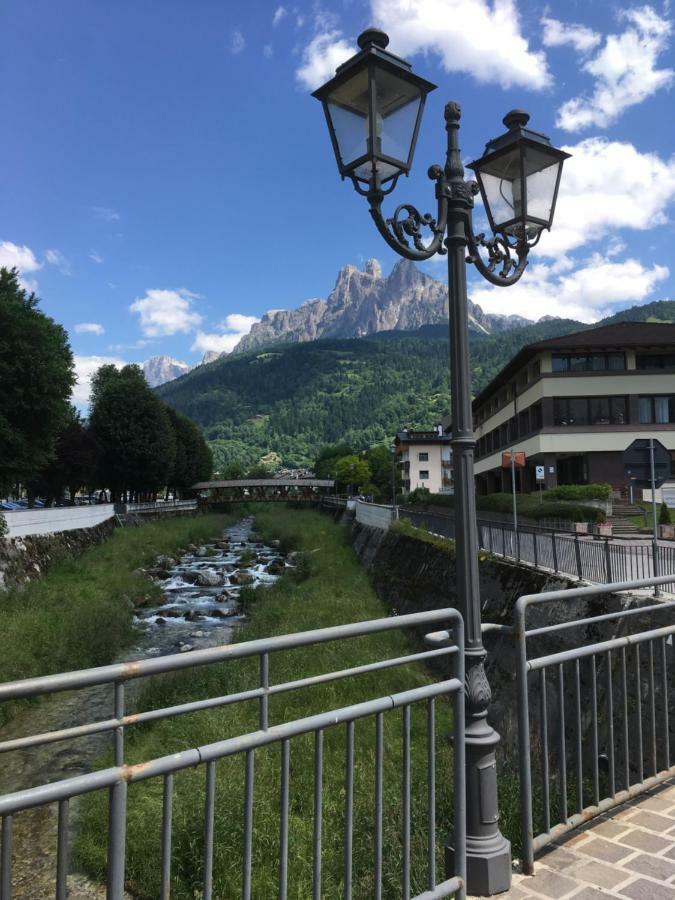 La Finestra Sulle Dolomiti - The Window To The Dolomites Apartment Fiera Di Primiero Luaran gambar