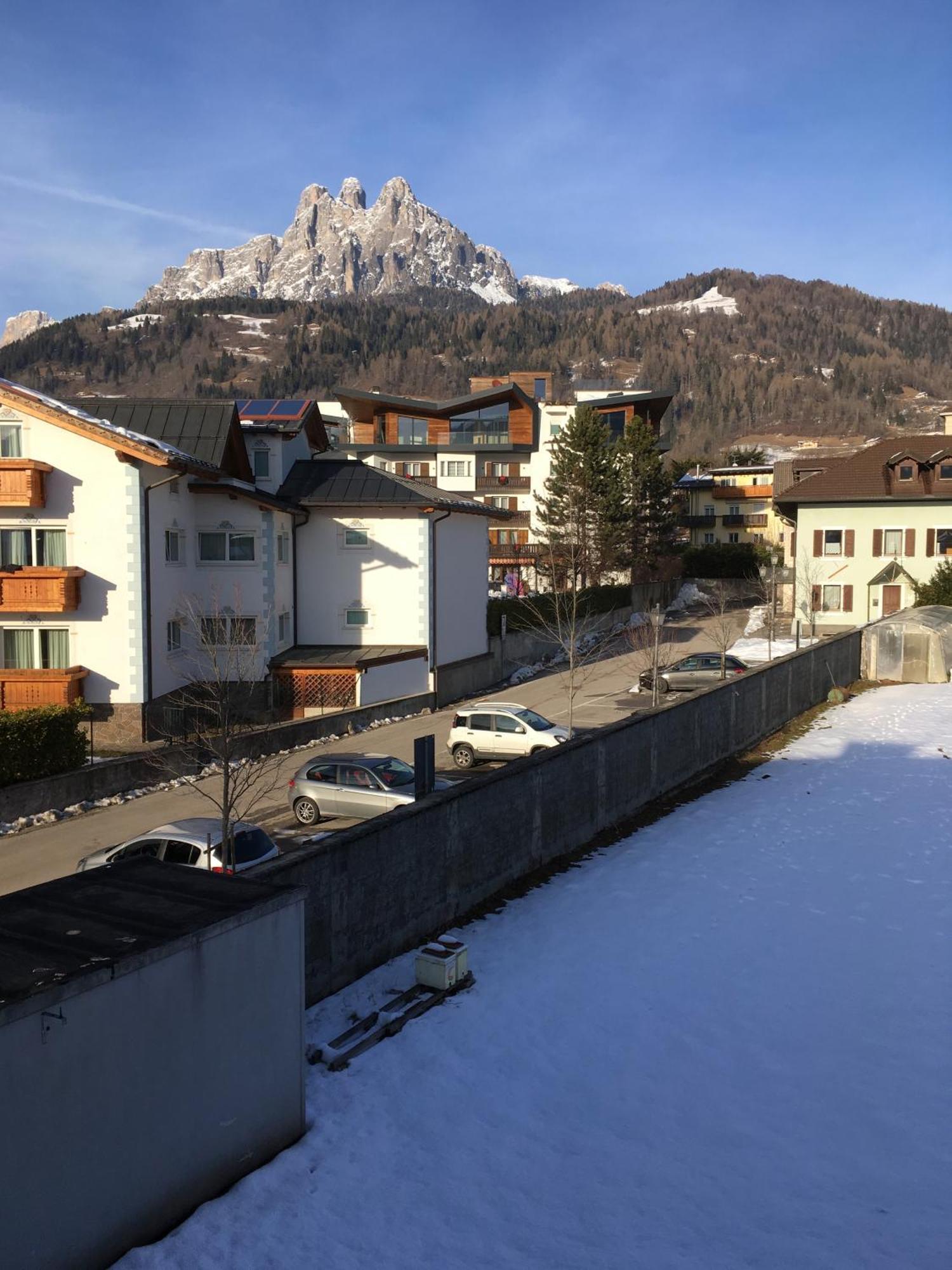 La Finestra Sulle Dolomiti - The Window To The Dolomites Apartment Fiera Di Primiero Luaran gambar